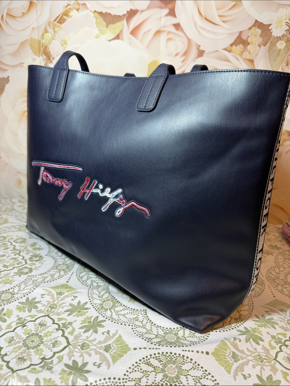 New Tommy Hilfiger Navy Leather Tote with Signature Script